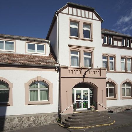 Pension Lok-Inn Walluf Exterior photo